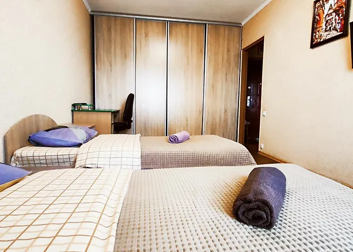 Василя Стуса 10 City Rooms