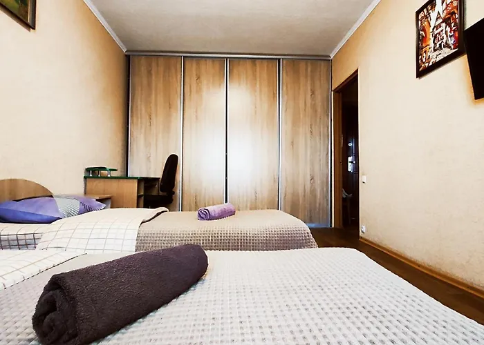 Василя Стуса 10 City Rooms