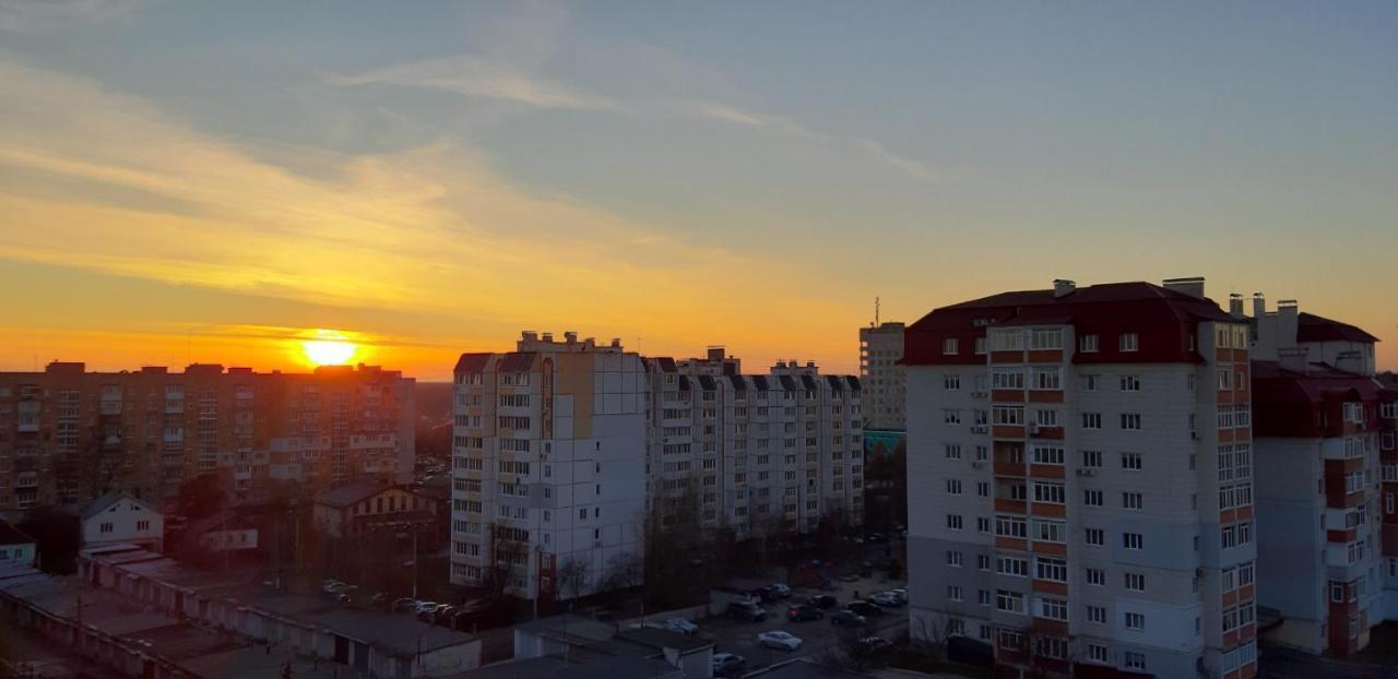 василя стуса 10 Apartment *